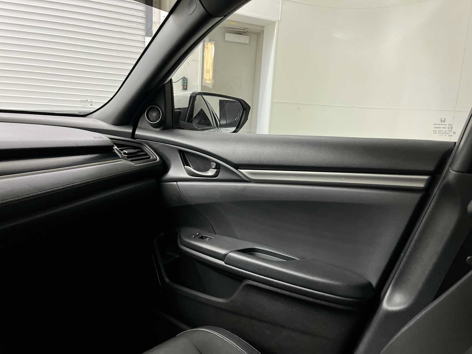 Used 2021 Honda Civic Sport image 11