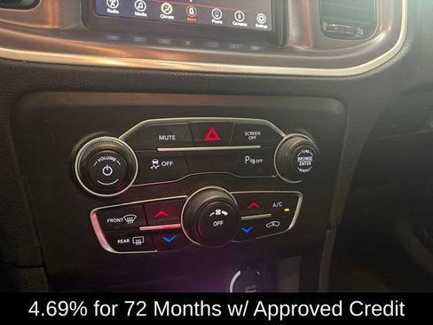 Used 2021 Dodge Charger SXT w/ Blacktop Package RWD image 25