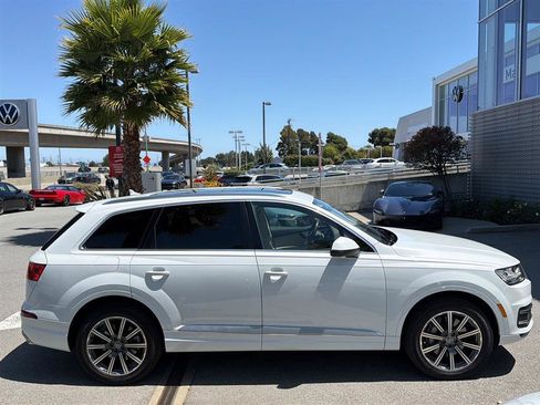 Used 2019 Audi Q7 2.0T Premium Plus AWD/4WD image 4