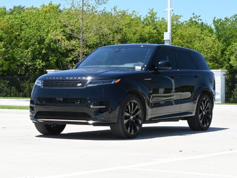 Used 2025 Land Rover Range Rover Sport Dynamic SE AWD/4WD image 5