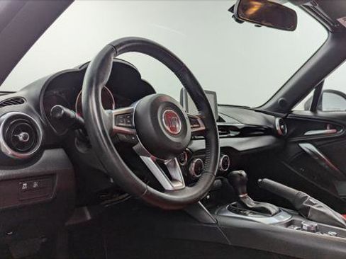 Used 2018 FIAT 124 Spider Lusso image 17