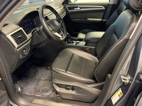 Certified 2023 Volkswagen Atlas SE AWD/4WD image 7