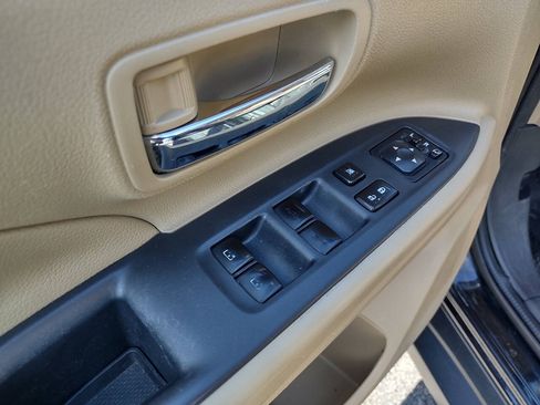 Used 2018 Mitsubishi Outlander SEL AWD/4WD image 11