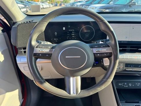 Used 2024 Hyundai Kona SEL w/ Convenience Package image 21