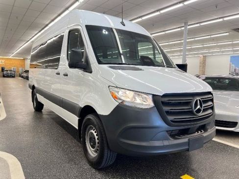 Used 2026 Mercedes-Benz Sprinter 2500 image 4