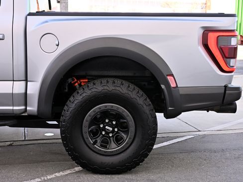 Used 2022 Ford F150 Raptor w/ Equipment Group 801A High AWD/4WD image 36