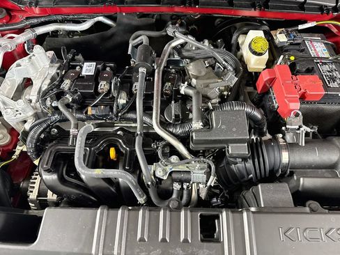 Certified 2025 Nissan Kicks SV w/ SV Premium Package AWD/4WD image 31