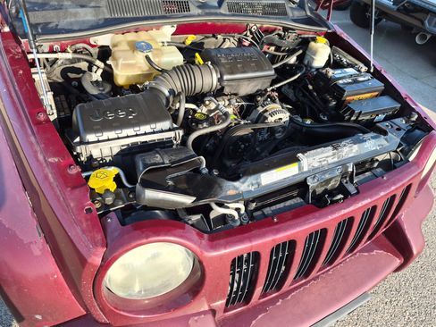 Used 2003 Jeep Liberty Limited AWD/4WD image 30