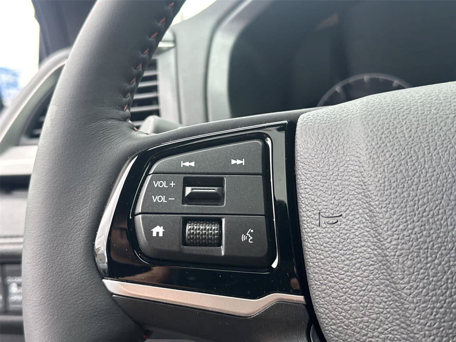 Used 2026 Honda Odyssey Sport-L image 13