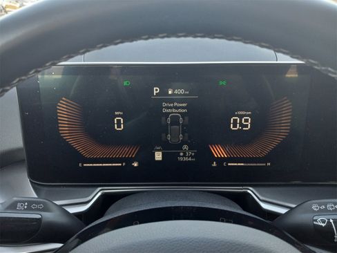 Used 2024 Kia Sorento S w/ Panoramic Sunroof Package image 12