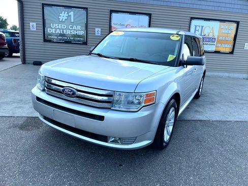 Used 2012 Ford Flex SE image 1