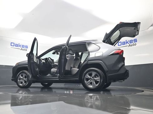 Used 2025 Toyota RAV4 XLE w/ Convenience Package image 62