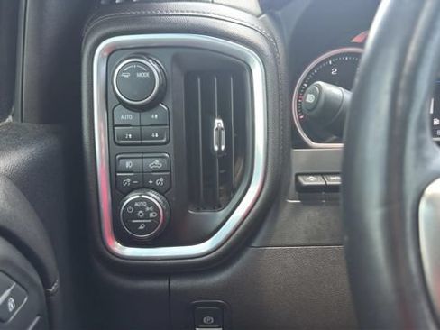Used 2021 Chevrolet Silverado 2500 LTZ w/ LTZ Premium Package AWD/4WD image 28