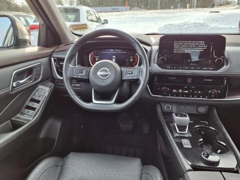 Certified 2023 Nissan Rogue Platinum w/ Platinum Premium Package image 9