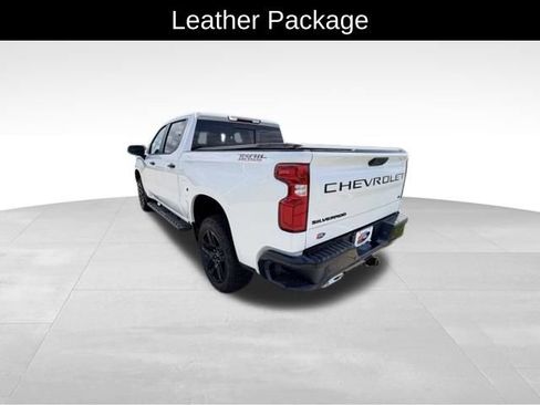 Used 2024 Chevrolet Silverado 1500 LT Trail Boss w/ LT Trail Boss Premium Package AWD/4WD image 5