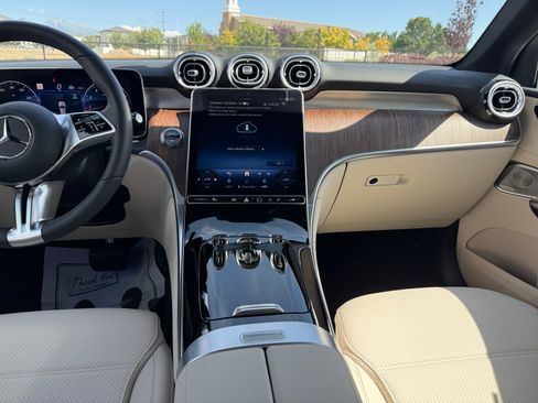 Certified 2026 Mercedes-Benz GLC 300 4MATIC image 20
