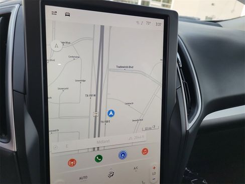 Used 2024 Ford Edge SEL image 19