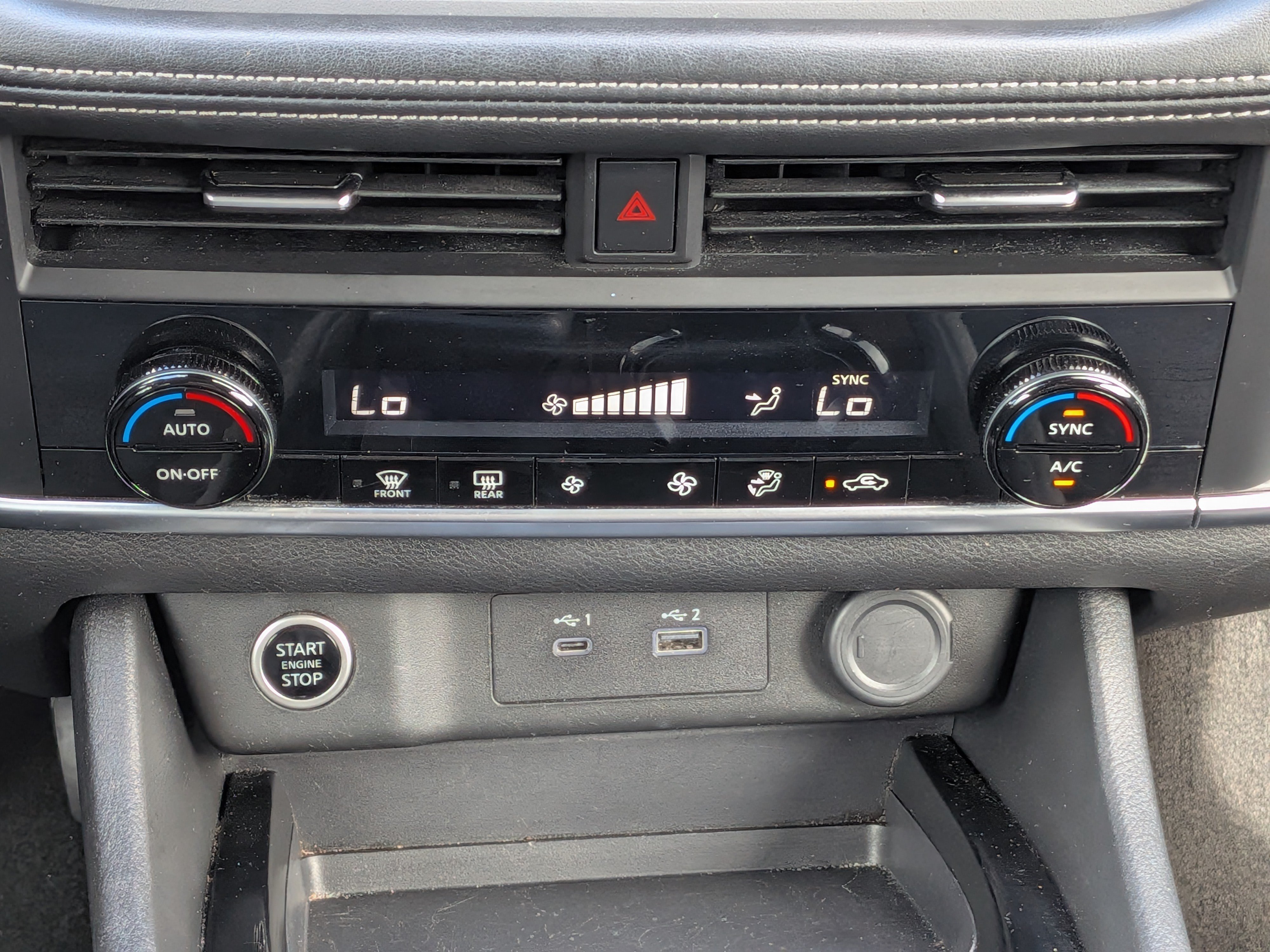 Used 2023 Nissan Rogue SV FWD image 19