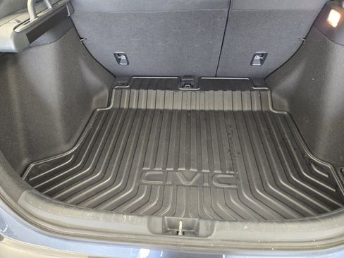 Used 2025 Honda Civic Sport image 31