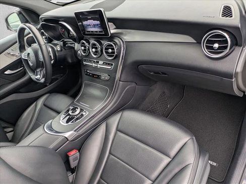 Used 2019 Mercedes-Benz GLC 300 image 20