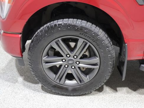 Used 2022 Ford F150 Lariat w/ Equipment Group 502A High AWD/4WD image 10