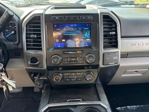 Certified 2022 Ford F350 XLT w/ XLT Premium Package image 23