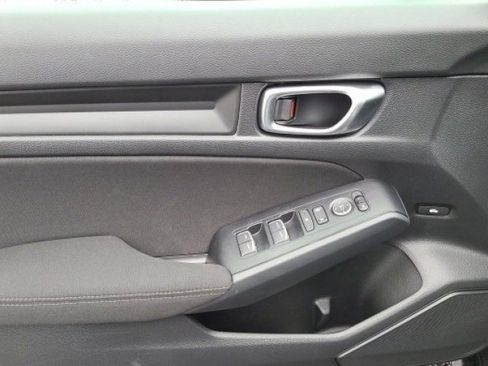 Used 2024 Honda Civic Sport image 18