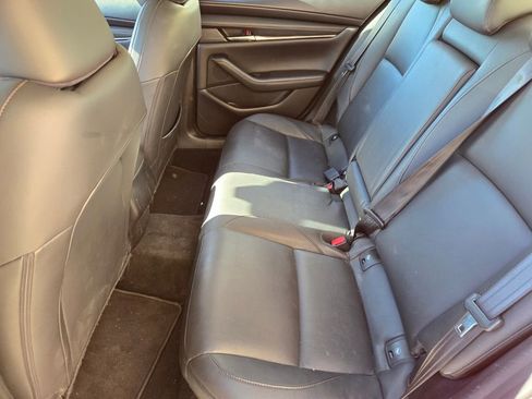 Used 2019 MAZDA MAZDA3 Sedan w/ Preferred Package image 7