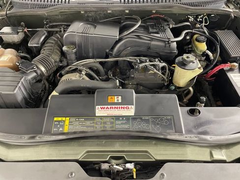 Used 2002 Ford Explorer XLT AWD/4WD image 20