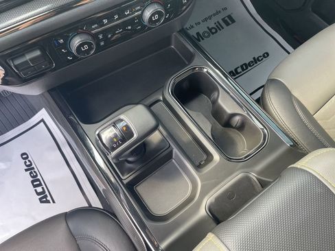 Used 2023 Chevrolet Silverado 1500 ZR2 w/ ZR2 Bison Edition image 18