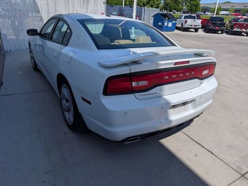 Used 2012 Dodge Charger R/T RWD image 16