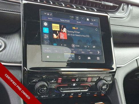 Certified 2024 Jeep Grand Cherokee Altitude image 23