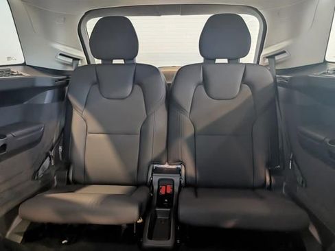 New 2026 Volvo XC90 B6 Plus w/ Protection Package Premier AWD/4WD image 29