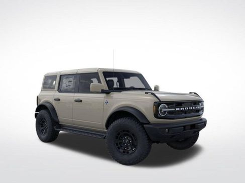 New 2026 Ford Bronco Outer Banks w/ Sasquatch Package AWD/4WD image 9