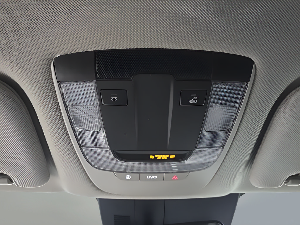 Used 2021 Kia Sorento S FWD image 37