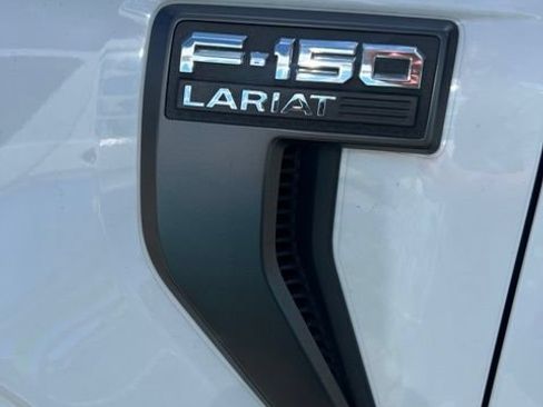 Used 2021 Ford F150 Lariat w/ Equipment Group 502A High AWD/4WD image 5