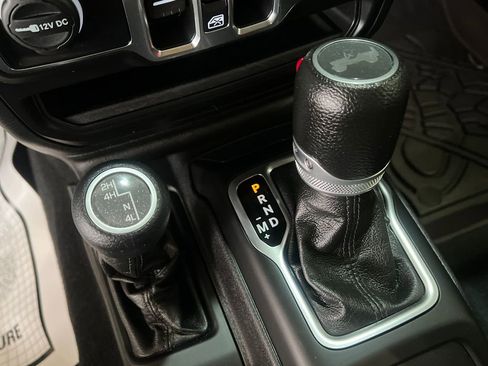 Used 2023 Jeep Wrangler Unlimited Sport AWD/4WD image 30