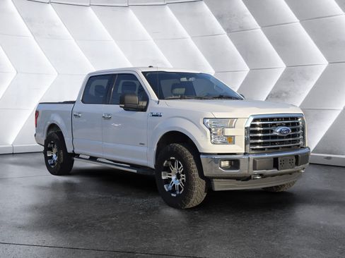 Used 2017 Ford F150 XLT w/ Equipment Group 301A Mid AWD/4WD image 2
