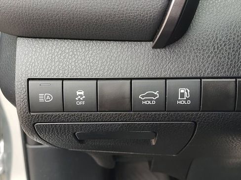 Used 2022 Toyota Camry XSE image 24