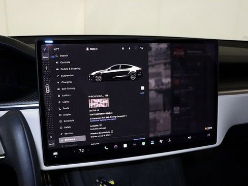 Used 2023 Tesla Model S Plaid image 19