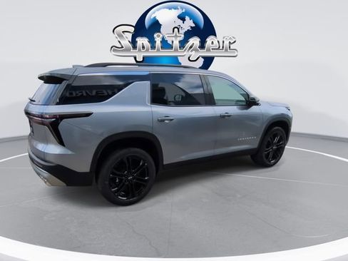 New 2026 Chevrolet Traverse LT w/ LPO, Floor Liner Package image 8