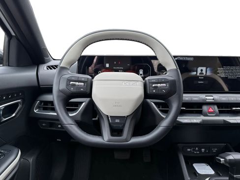 New 2026 Kia K4 GT-Line image 12