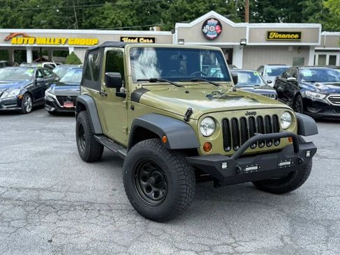Used 2013 Jeep Wrangler Sahara w/ Connectivity Group AWD/4WD image 1