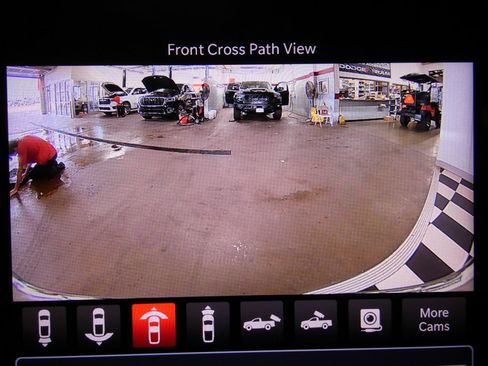 New 2026 RAM 2500 Limited AWD/4WD image 17