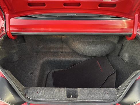 Used 2004 Honda S2000 image 19