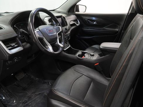 Used 2021 GMC Terrain SLT w/ Elevation Edition image 18