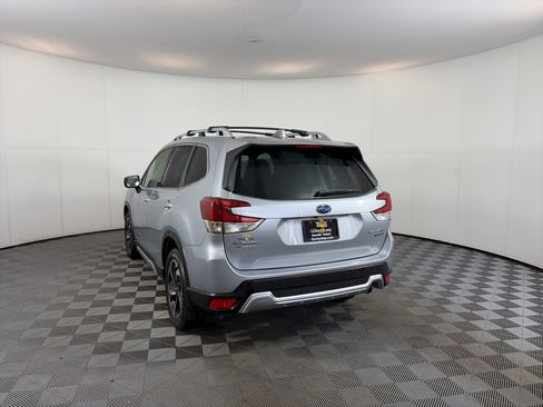 Used 2023 Subaru Forester Touring image 8