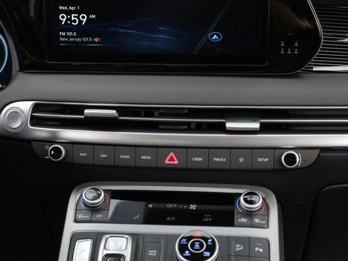 Used 2024 Hyundai Palisade Calligraphy image 44