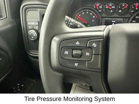 Used 2026 Chevrolet Silverado 1500 W/T RWD image 27