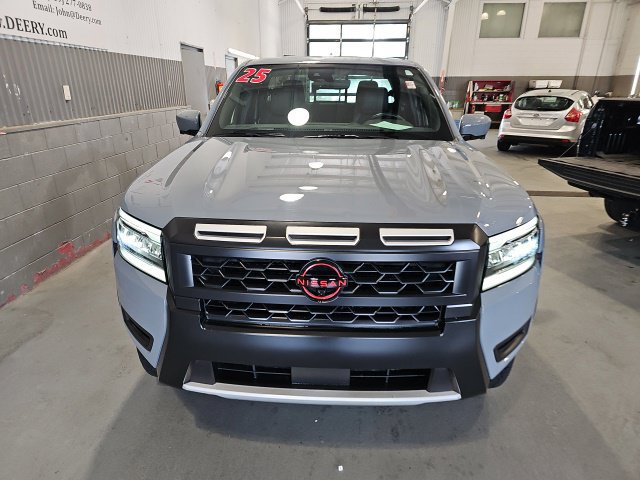 Certified 2025 Nissan Frontier PRO-4X w/ Pro Premium Package AWD/4WD image 8
